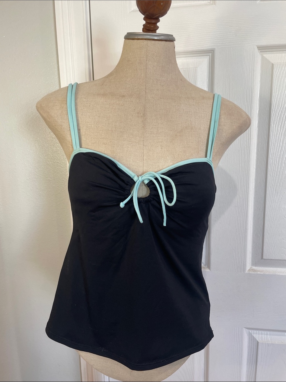 Anne Cole Black Tankini swimsuit bathing suit Top Mint keyhole Tie shelf bra 12